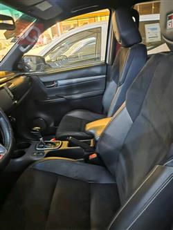 تويوتا هايلوكس